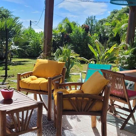 Bel appartement privé, magnifique vue sur la mer des Caraibes et jardin clos, WiFi, à 2mn de la plage Sainte-Luce Esterno foto