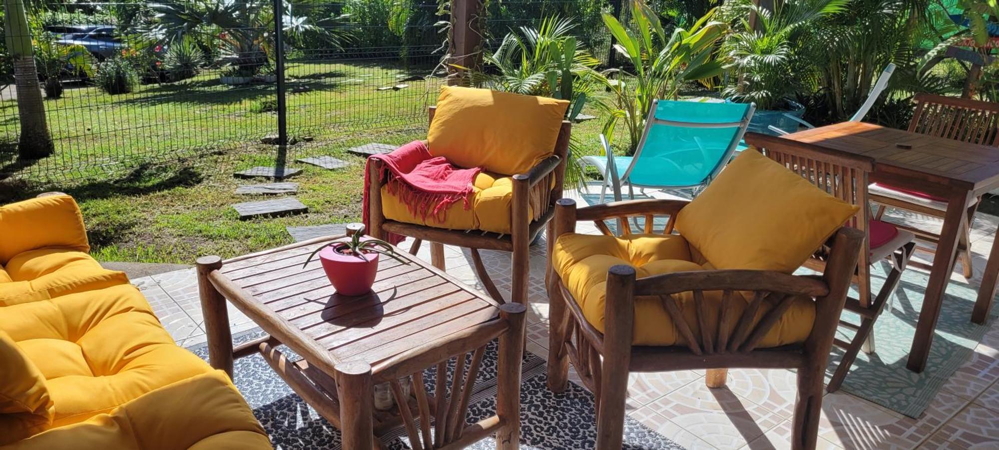 Bel appartement privé, magnifique vue sur la mer des Caraibes et jardin clos, WiFi, à 2mn de la plage Sainte-Luce Esterno foto